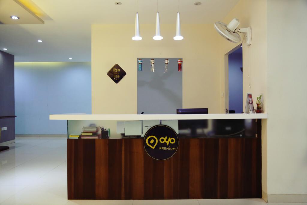 Oyo 710 Hotel Kshitij Pune Eksteriør billede